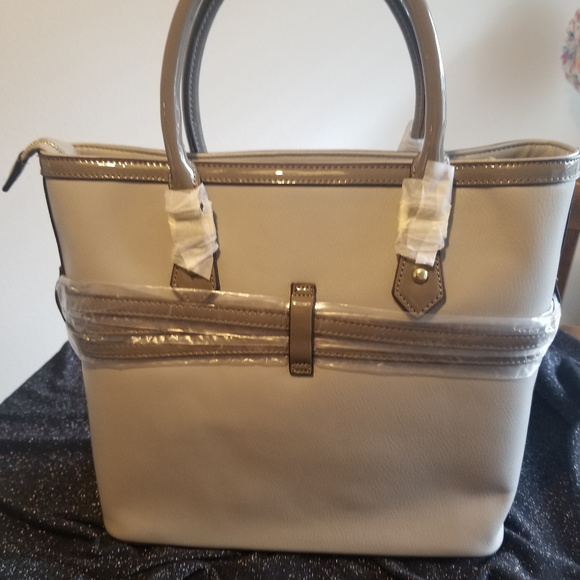 Nichole Lee Handbag With New Tags - Picture 2 of 4